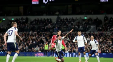 اللقاء المنتظر.. ليفربول ينجو من عودة توتنهام المنقوص بفوز درامي